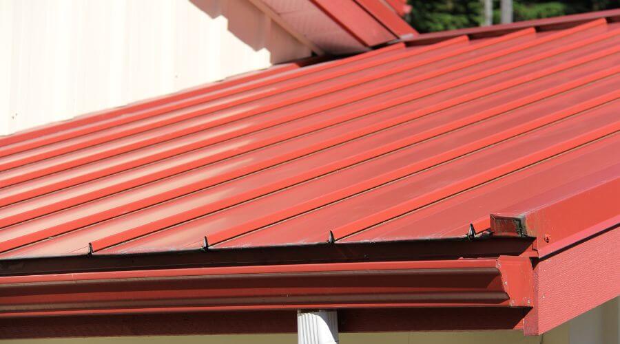 Professional gutter cleaning in Arapaho, OK